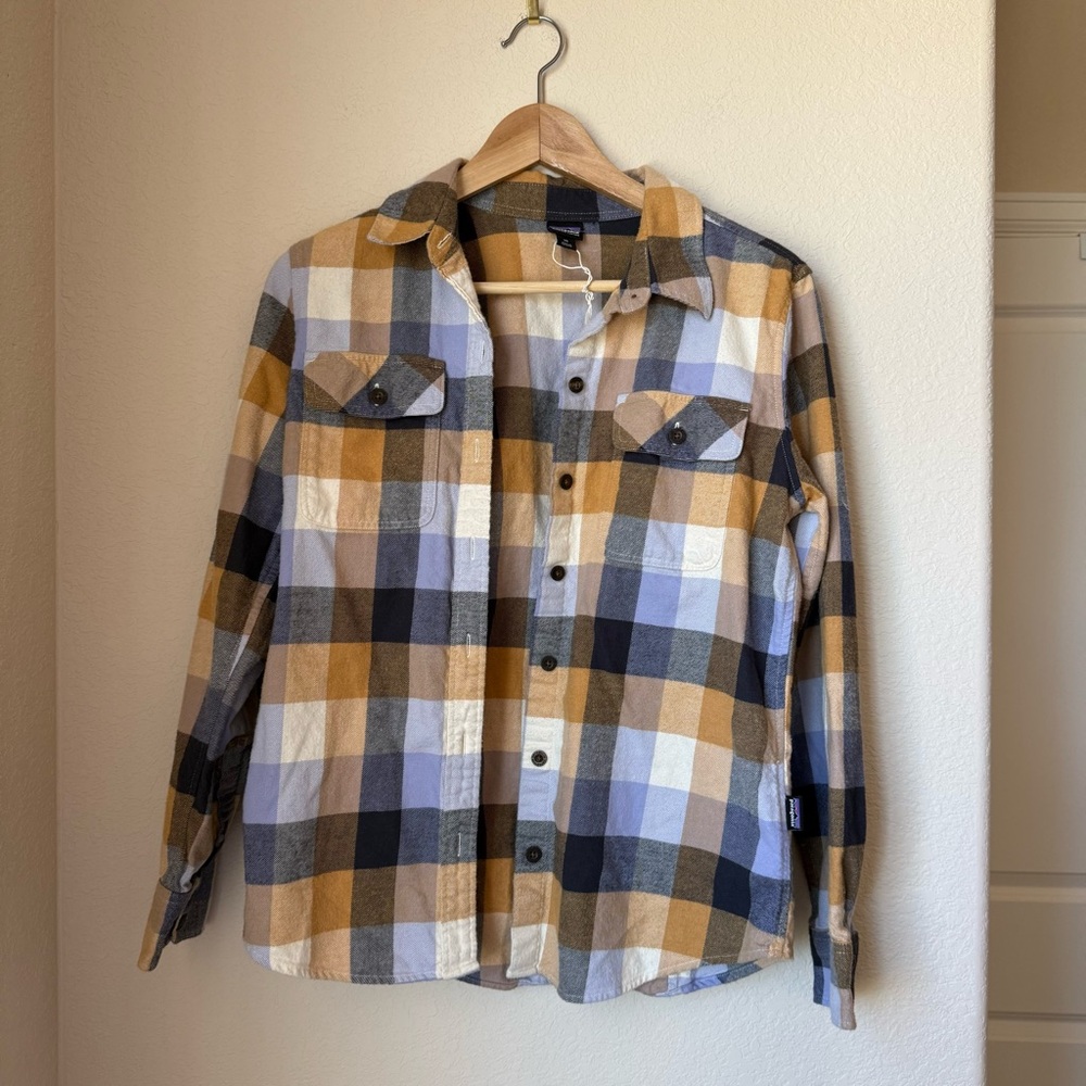 Patagonia Women's Long-Sleeved Organic Cotton Midweight Fjord Flannel Size XS